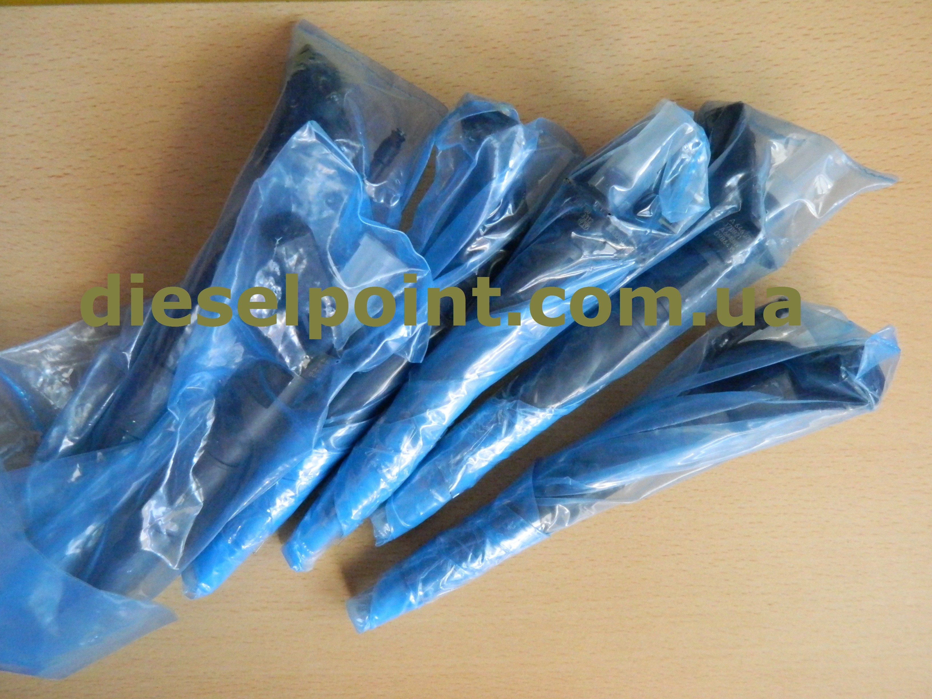 A6420701487 форсунка BOSCH 0445116028 Mercedes Sprinter 3.0CDI W906 OM642