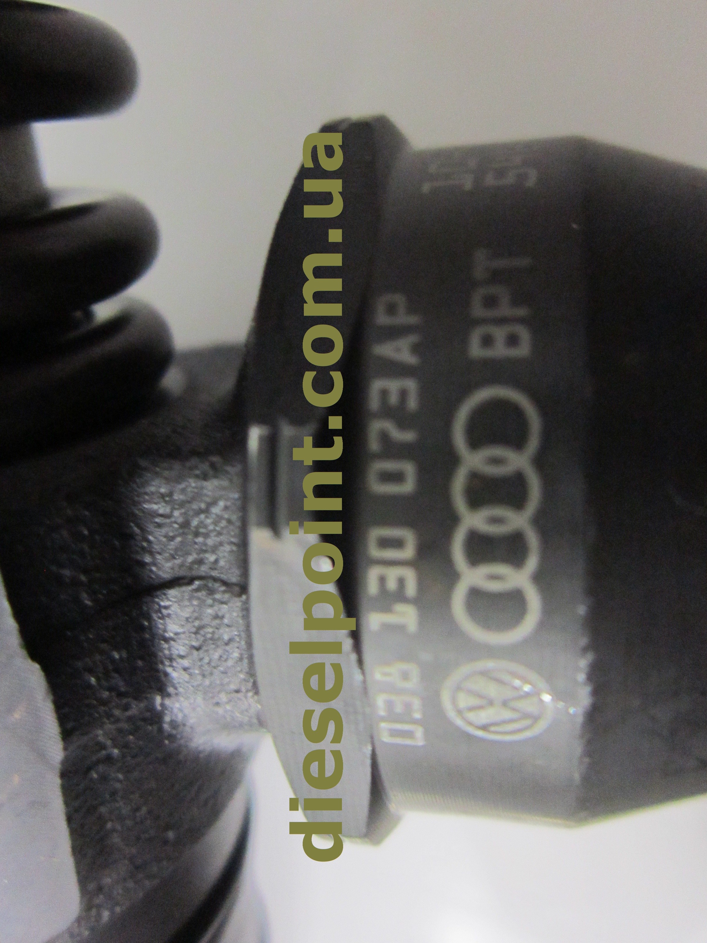 038130073AP насос-форсунка BOSCH новая оригинал VAG 2.0SDI