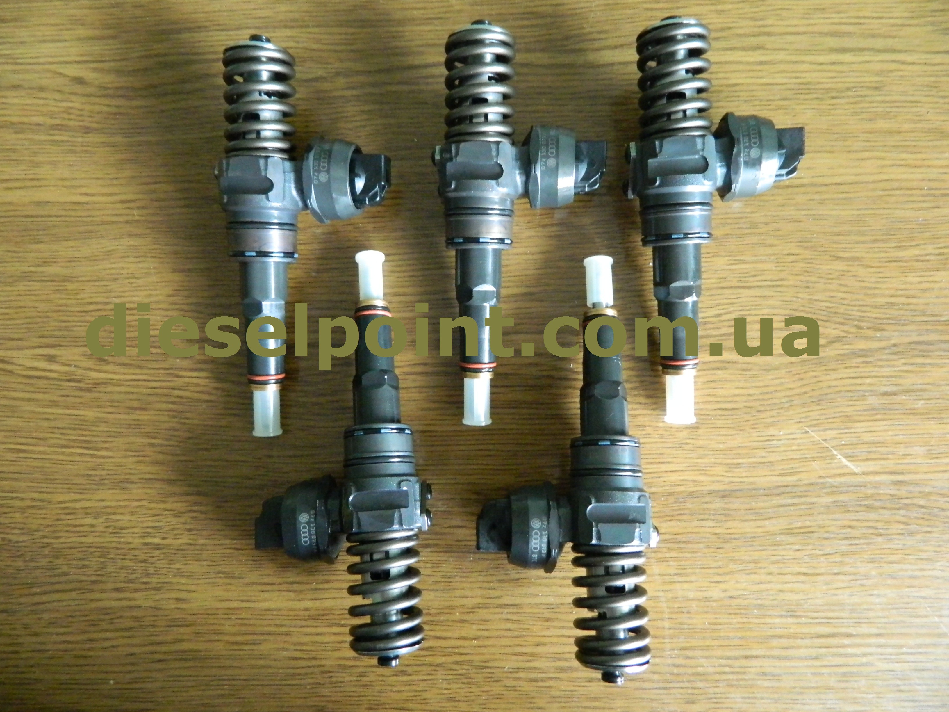 07Z130073F насос-форсунка BOSCH новая оригинал VAG 2.5TDI