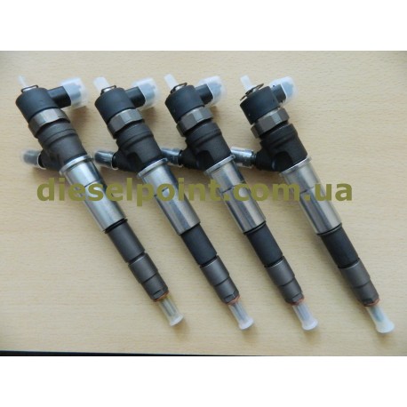 0445110375 форсунка BOSCH новая оригинал Renault Group 2.0DCi 2.3DCi