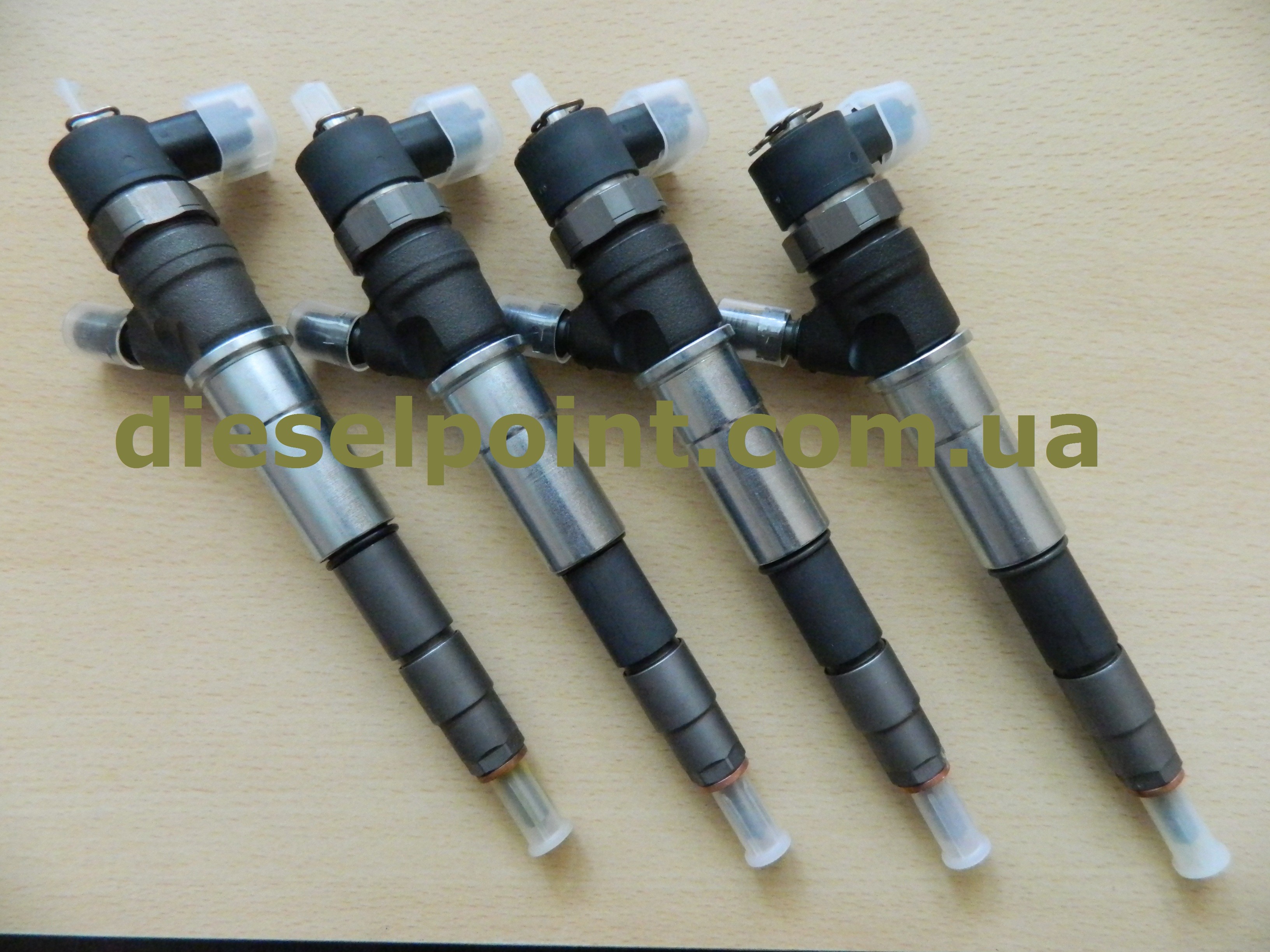 0445110375 форсунка BOSCH новая оригинал Renault Group 2.0DCi 2.3DCi